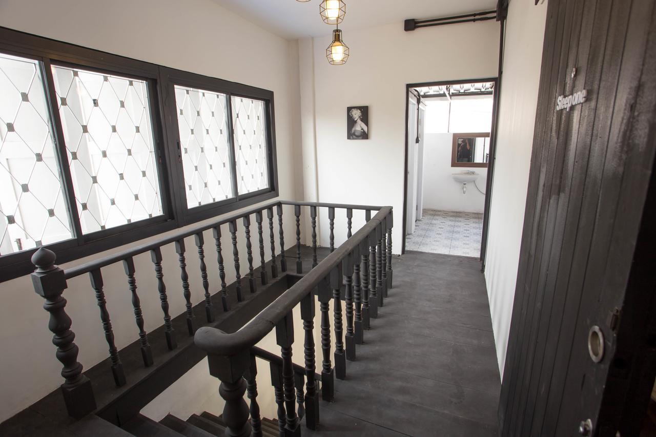 Sleep With You - Hatch Co-Living And Co-Working Space Chiang Mai Eksteriør bilde