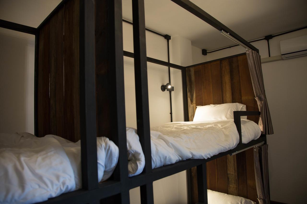 Sleep With You - Hatch Co-Living And Co-Working Space Chiang Mai Eksteriør bilde