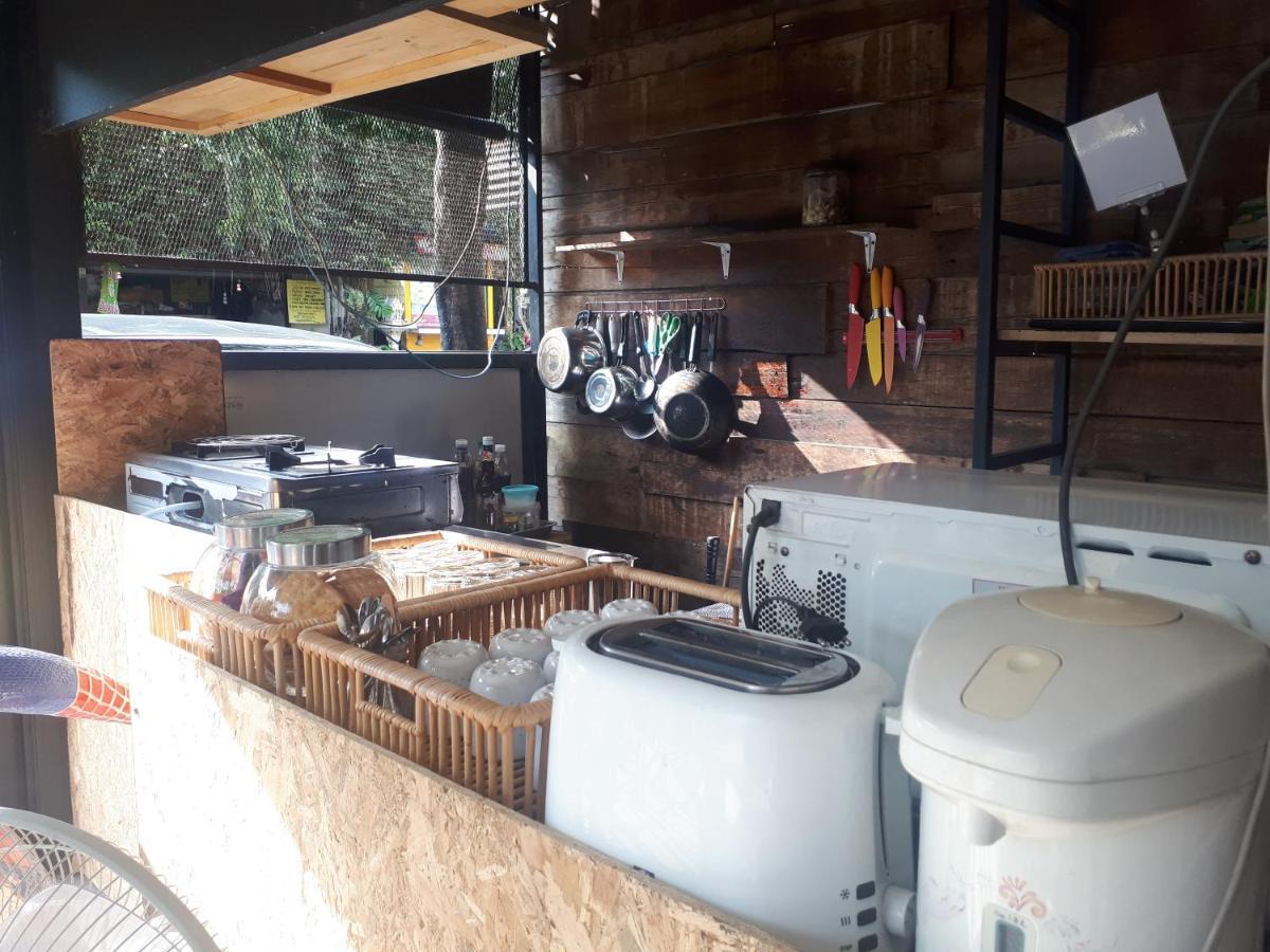 Sleep With You - Hatch Co-Living And Co-Working Space Chiang Mai Eksteriør bilde