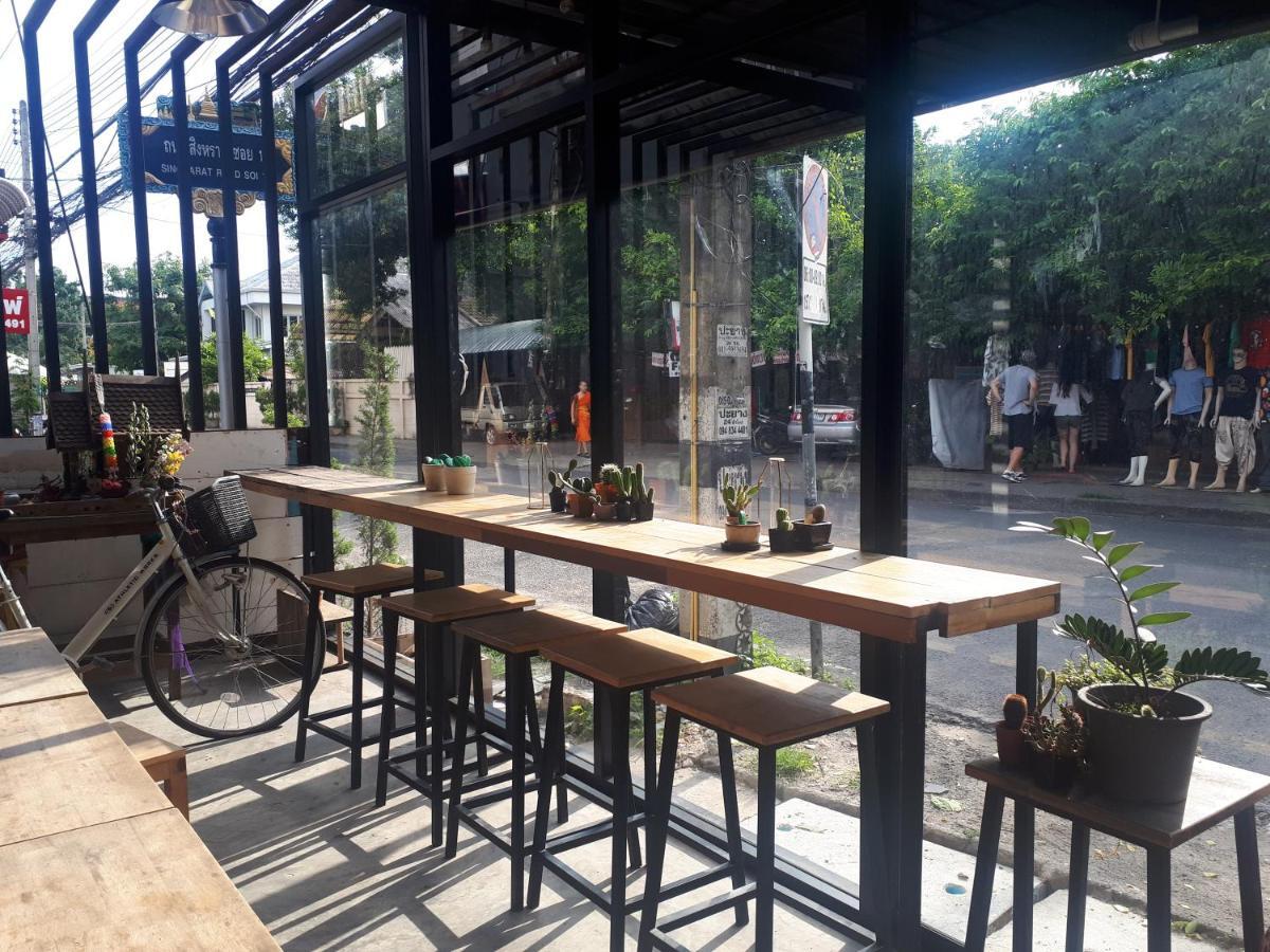 Sleep With You - Hatch Co-Living And Co-Working Space Chiang Mai Eksteriør bilde